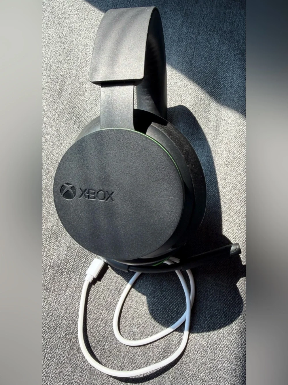 Xbox Wireless Gaming Headset — Black with Green Accent